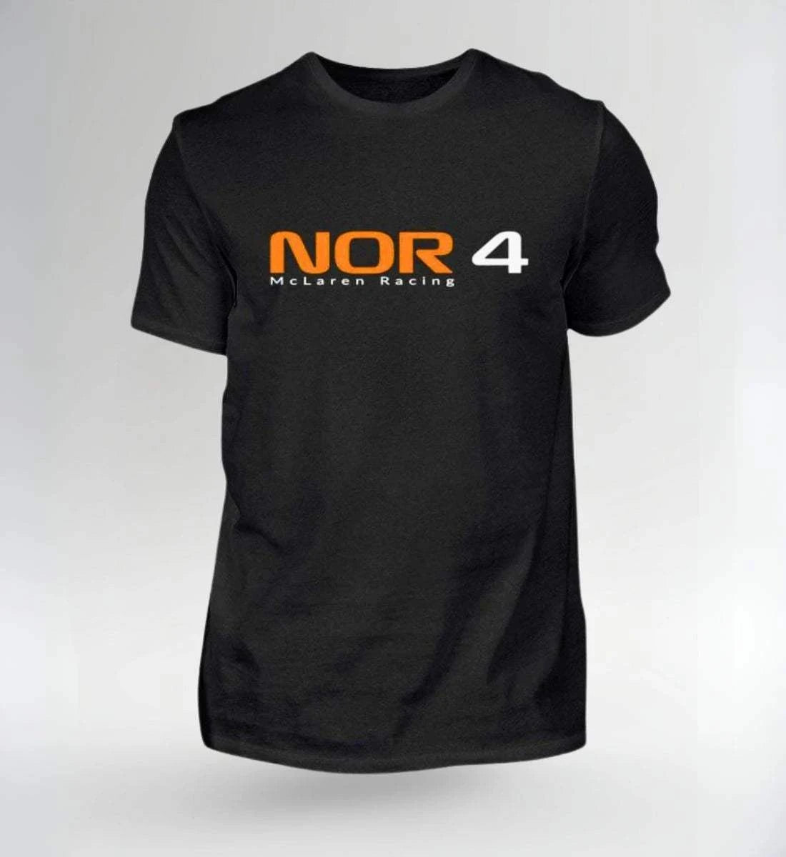 Schwarzes NOVAWEAR NOR 4 Motorsport Shirt mit orange-weißem McLaren Racing Logo, limitierte Edition, nachhaltiger Baumwollstoff, lässiger Schnitt, Motorsport Streetwear
